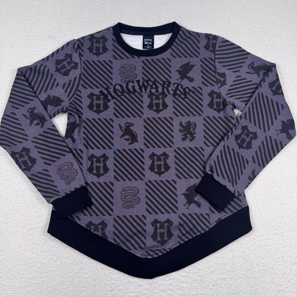 Cakeworthy Harry Potter Hogwarts Sweater Embroidered Pullover Purple Black Small